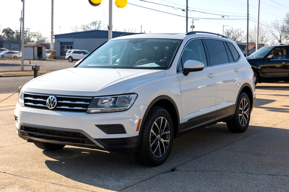 2019 Volkswagen Tiguan SE Bobby Ledbetter Cars 