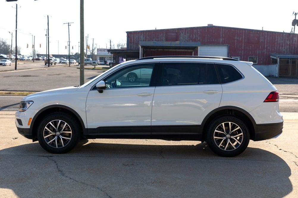 2019 Volkswagen Tiguan SE Bobby Ledbetter Cars 