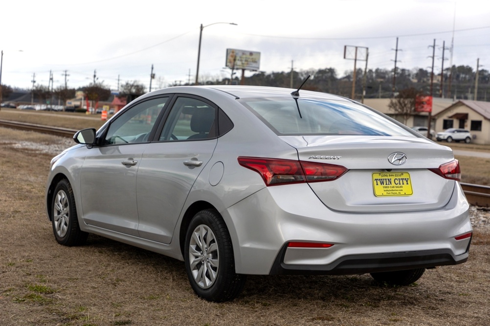 2021 Hyundai Accent SE Bobby Ledbetter Cars 