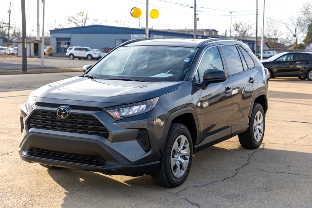 2020 Toyota RAV4 LE Bobby Ledbetter Cars 