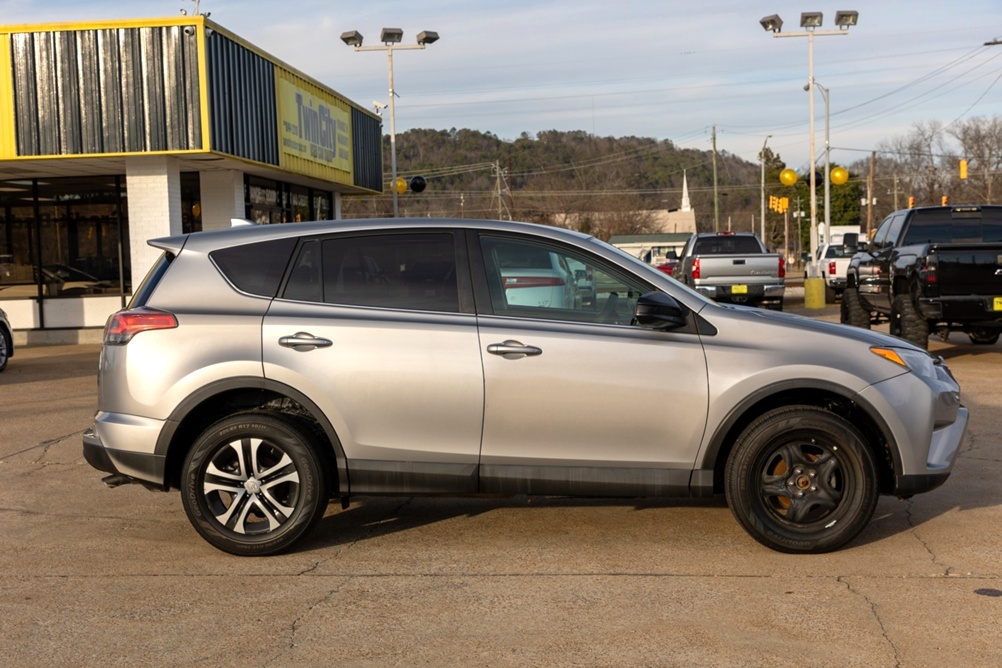 2016 Toyota RAV4 LE Bobby Ledbetter Cars 