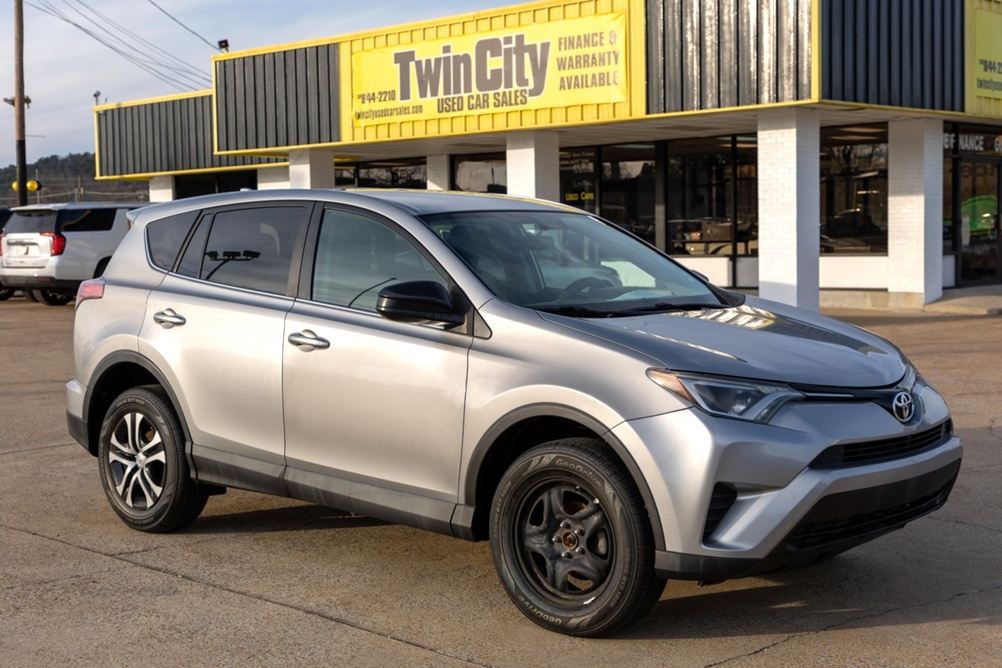 2016 Toyota RAV4 LE Bobby Ledbetter Cars 