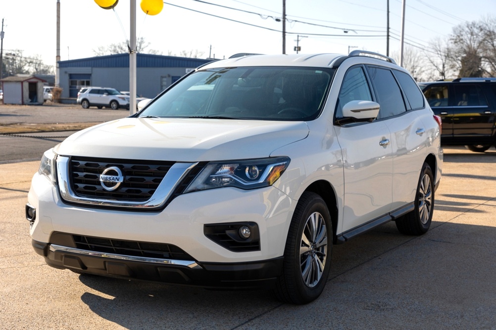 2019 Nissan Pathfinder SL Bobby Ledbetter Cars 