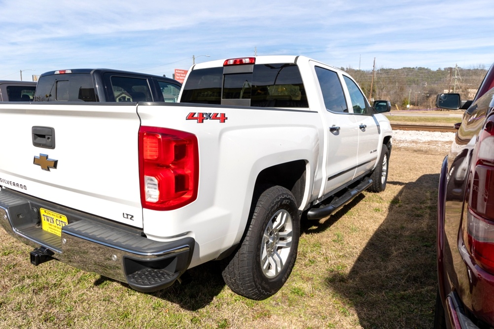 2018 Chevrolet Silverado 1500 LTZ Bobby Ledbetter Cars 