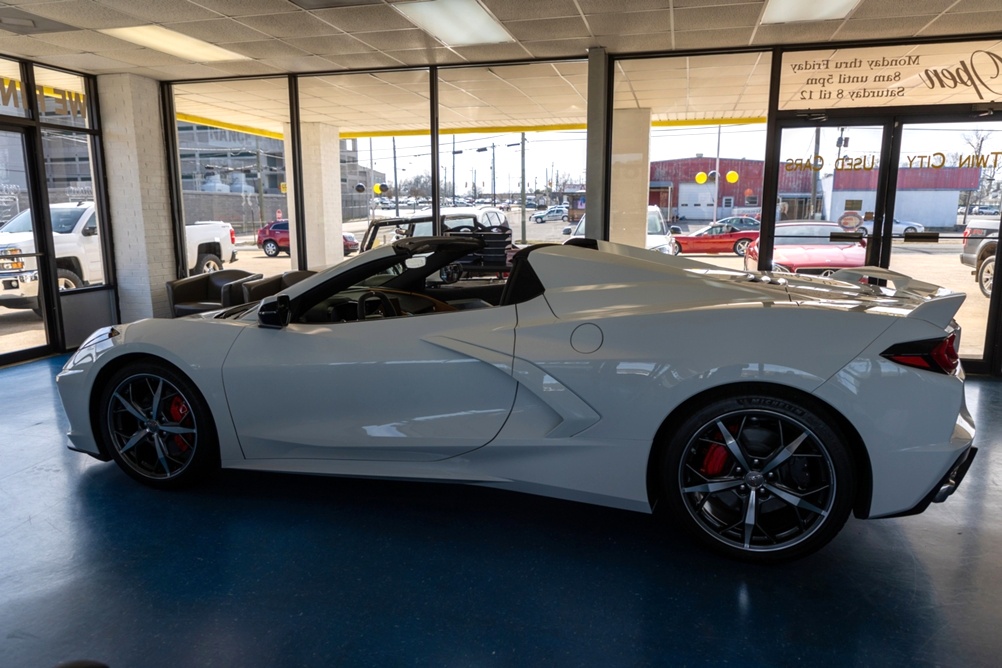 2022 Chevrolet Corvette 2LT Bobby Ledbetter Cars 