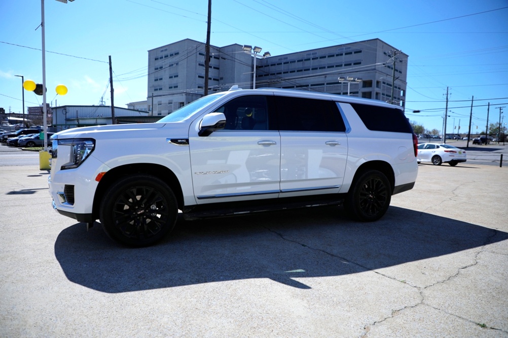 2023 GMC Yukon XL SLT Bobby Ledbetter Cars 