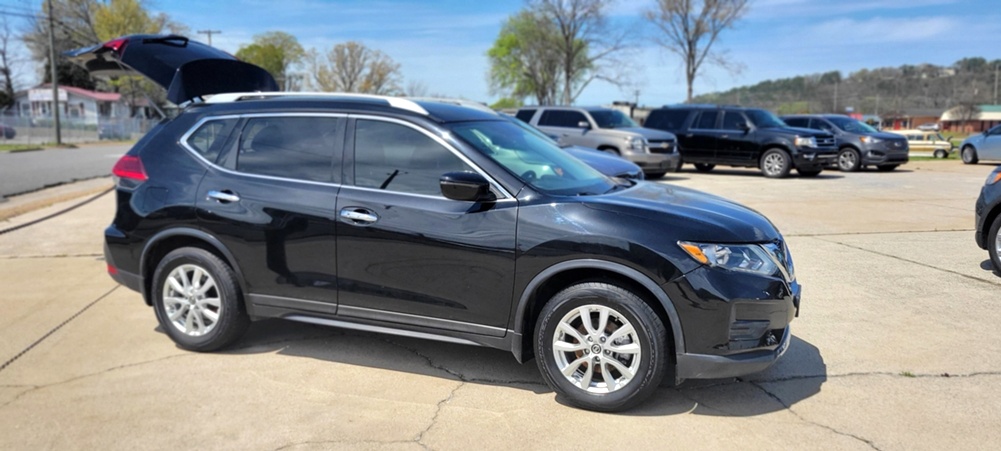 2017 Nissan Rogue SV Bobby Ledbetter Cars 