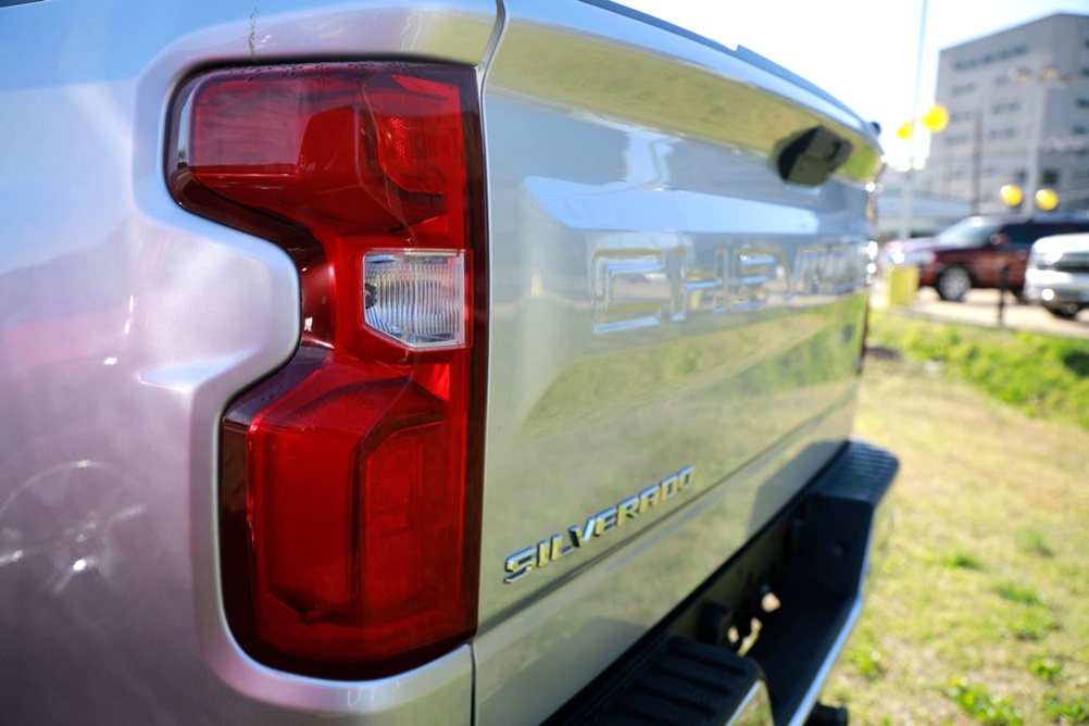 2021 Chevrolet Silverado 1500 LTZ Bobby Ledbetter Cars 