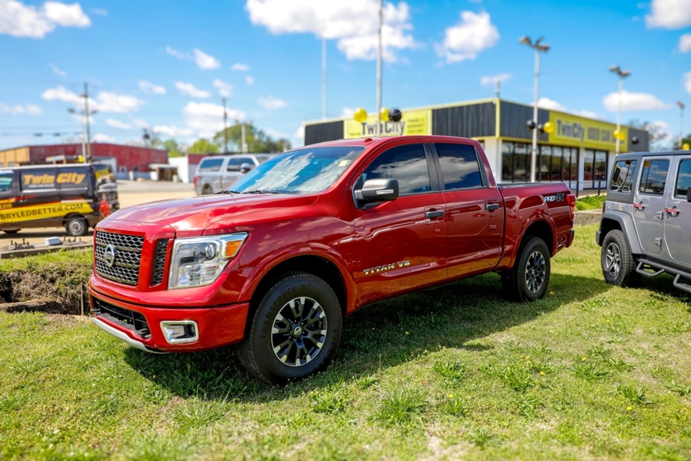 2019 Nissan Titan PRO-4X Bobby Ledbetter Cars 