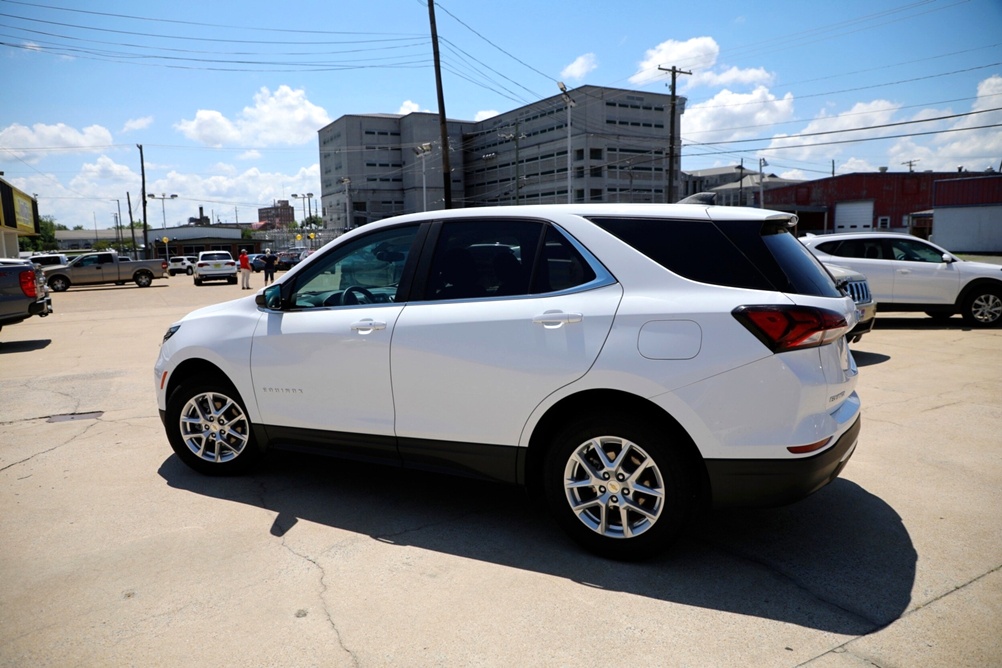 2022 Chevrolet Equinox LT Bobby Ledbetter Cars 