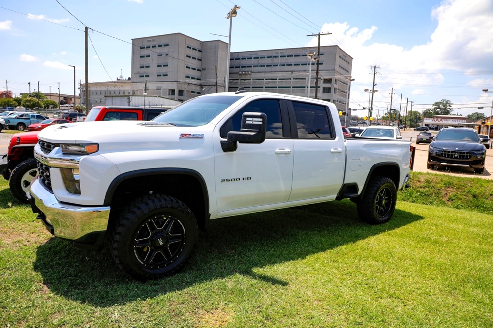 2022 Chevrolet Silverado 2500HD LT Bobby Ledbetter Cars 