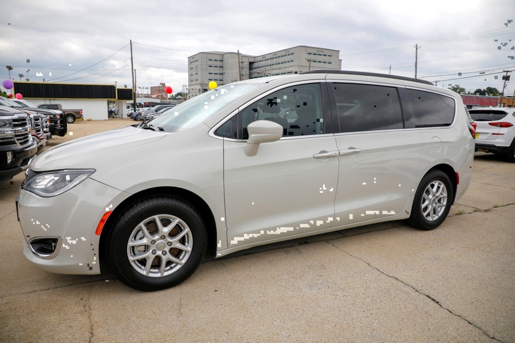 2020 Chrysler Pacifica Touring Bobby Ledbetter Cars 