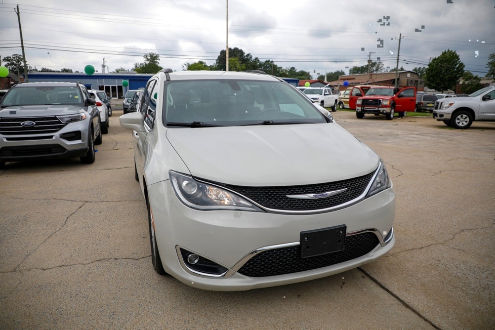 2020 Chrysler Pacifica Touring Bobby Ledbetter Cars 