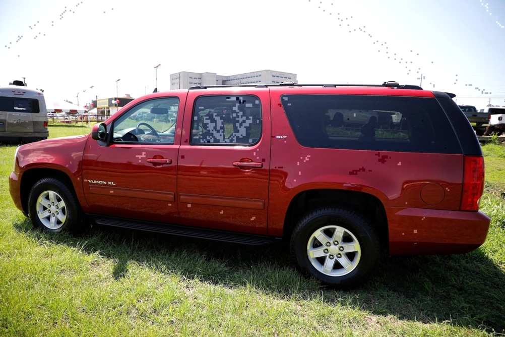 2013 GMC Yukon XL SLT Bobby Ledbetter Cars 