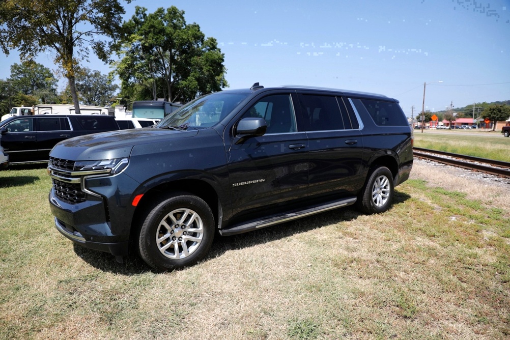 2022 Chevrolet Suburban LS Bobby Ledbetter Cars 