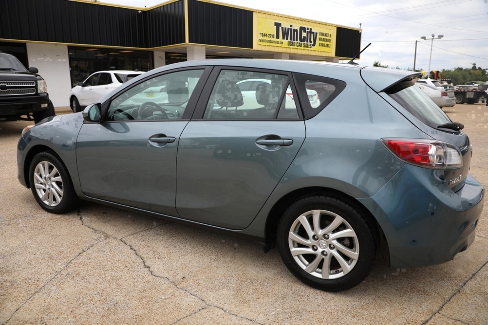 2012 Mazda Mazda3 i Grand Touring Bobby Ledbetter Cars 