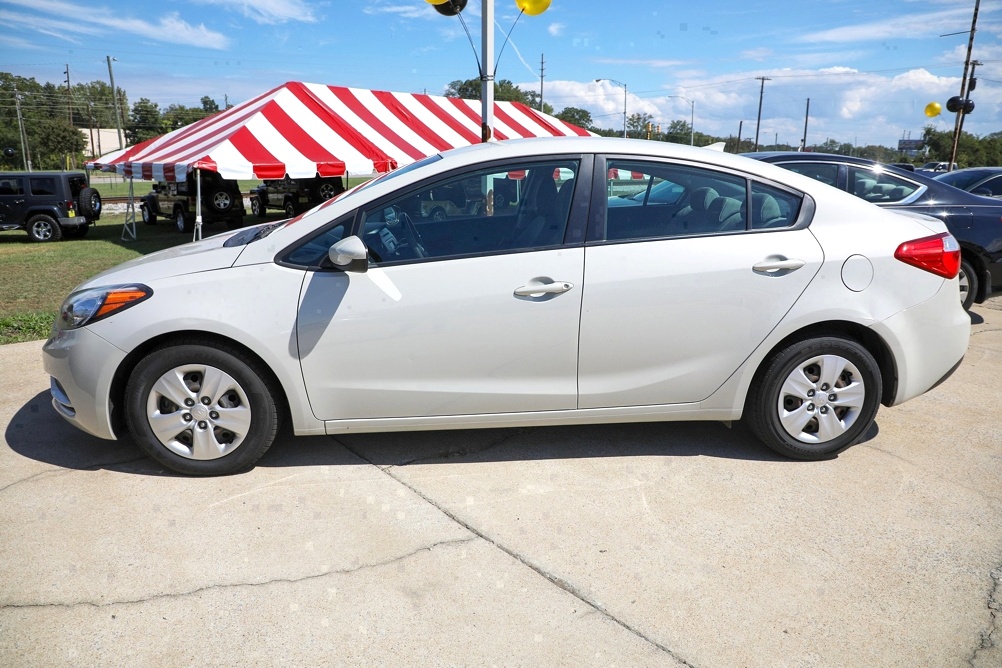 2015 Kia Forte LX Bobby Ledbetter Cars 