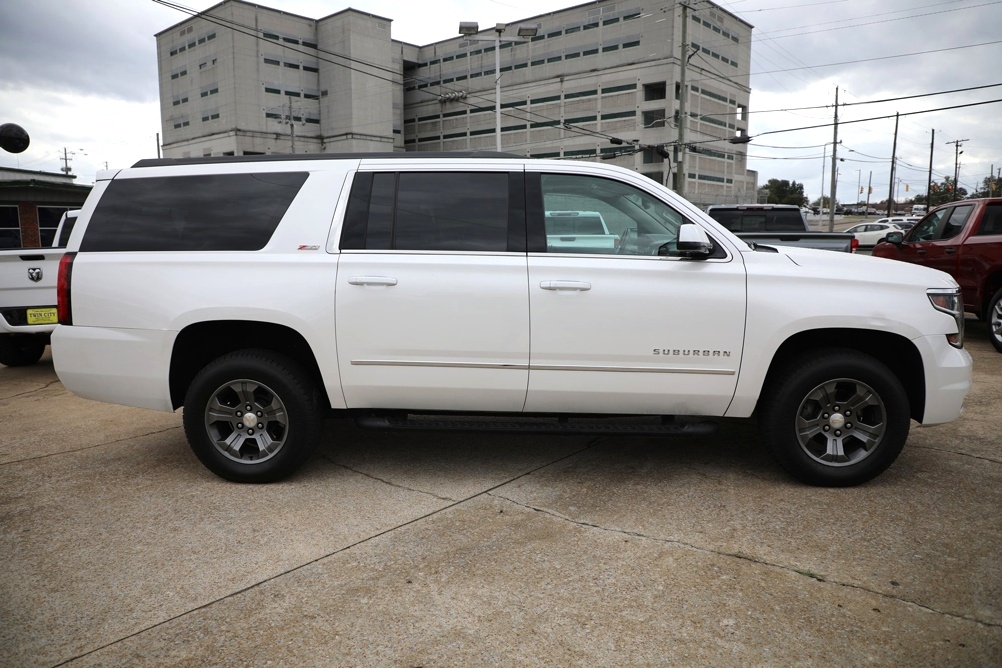 2018 Chevrolet Suburban LT Bobby Ledbetter Cars 