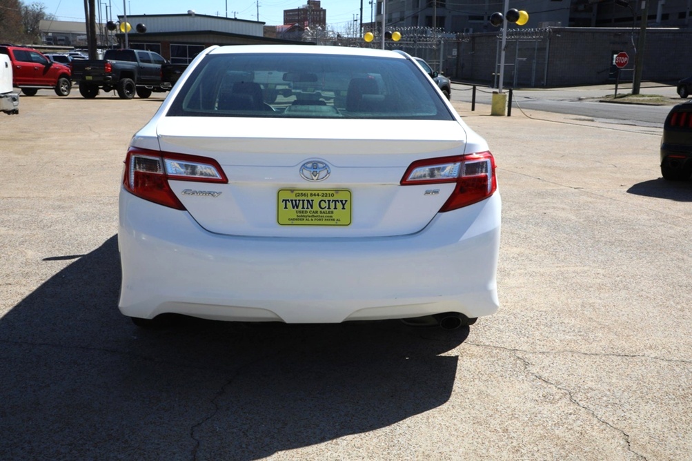 2014 Toyota Camry SE Bobby Ledbetter Cars 