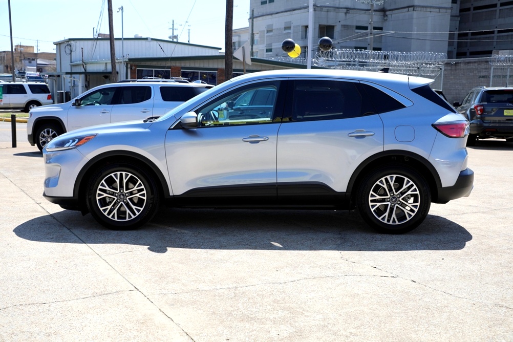 2022 Ford Escape SEL Bobby Ledbetter Cars 