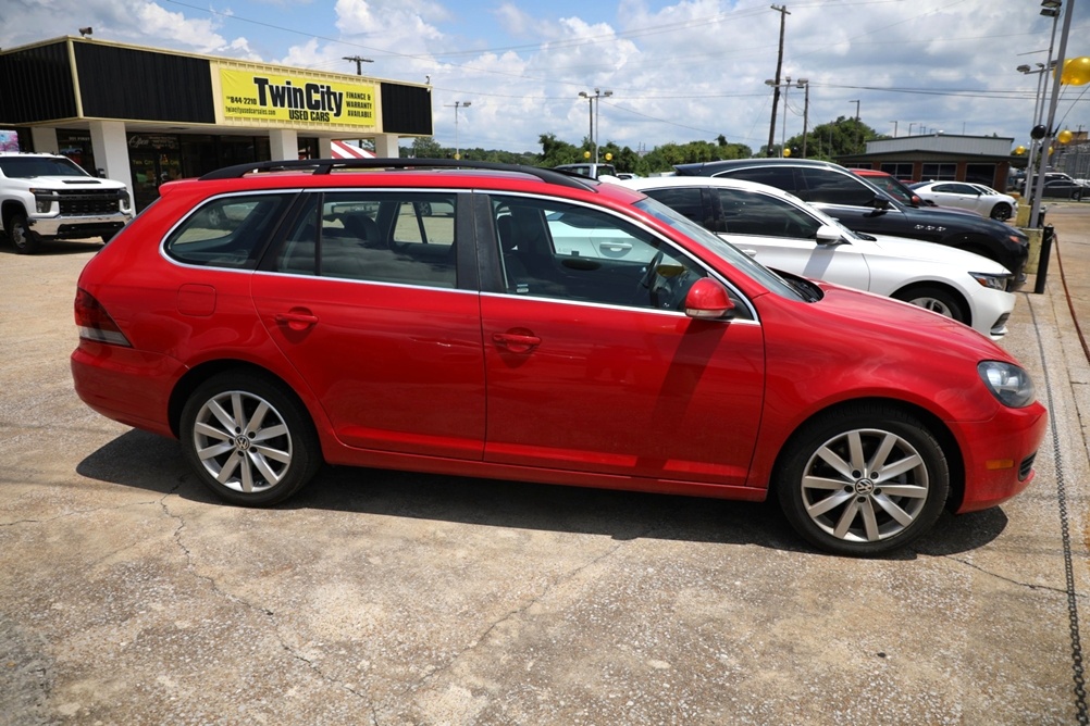 2013 Volkswagen Jetta SportWagen TDI w/Sunroof Bobby Ledbetter Cars 