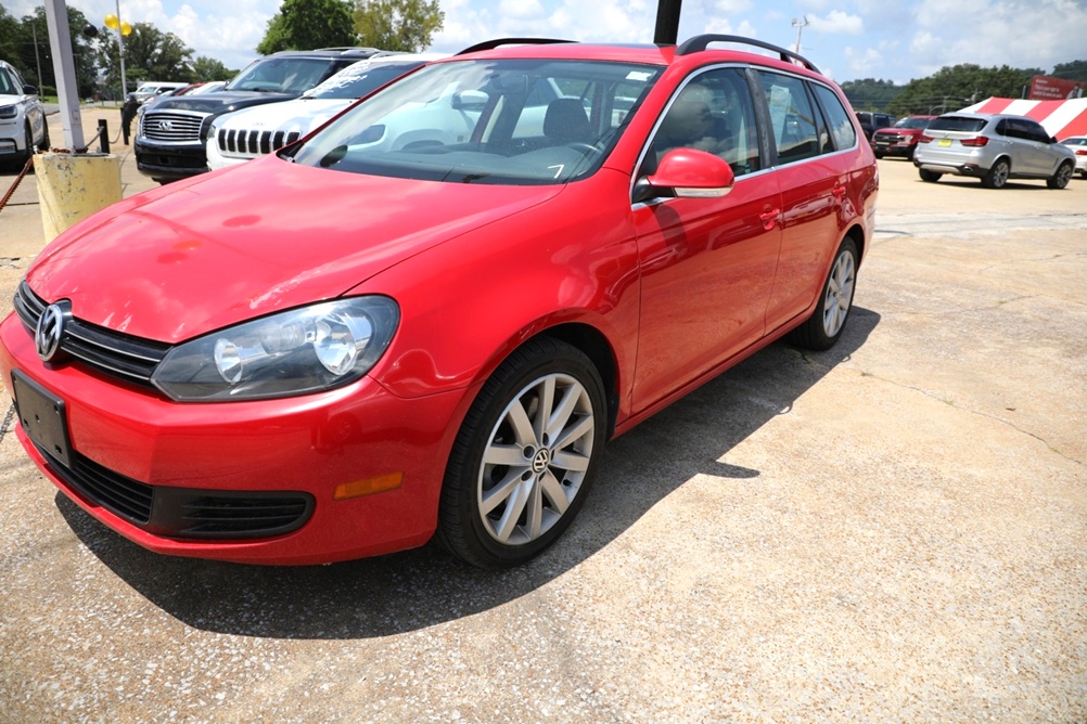2013 Volkswagen Jetta SportWagen TDI w/Sunroof Bobby Ledbetter Cars 
