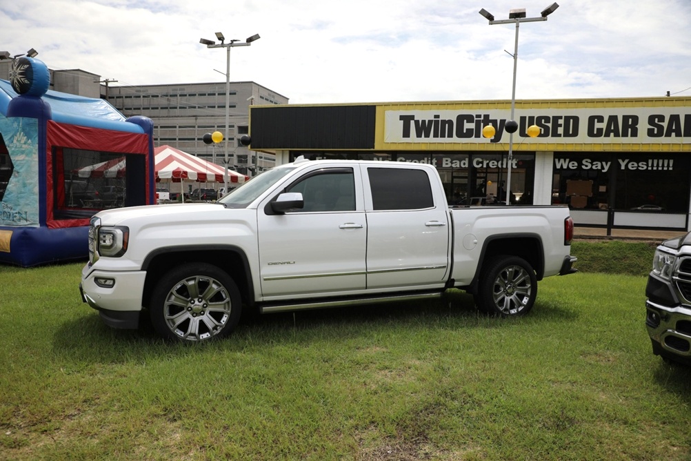 2018 GMC Sierra 1500 Denali Bobby Ledbetter Cars 
