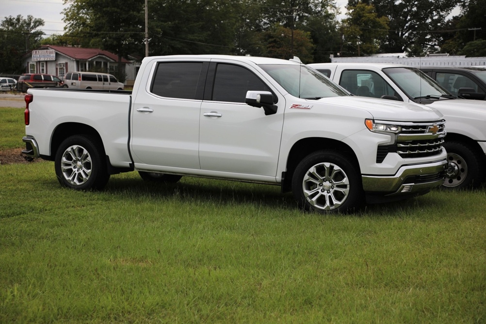 2023 Chevrolet Silverado 1500 LTZ Bobby Ledbetter Cars 